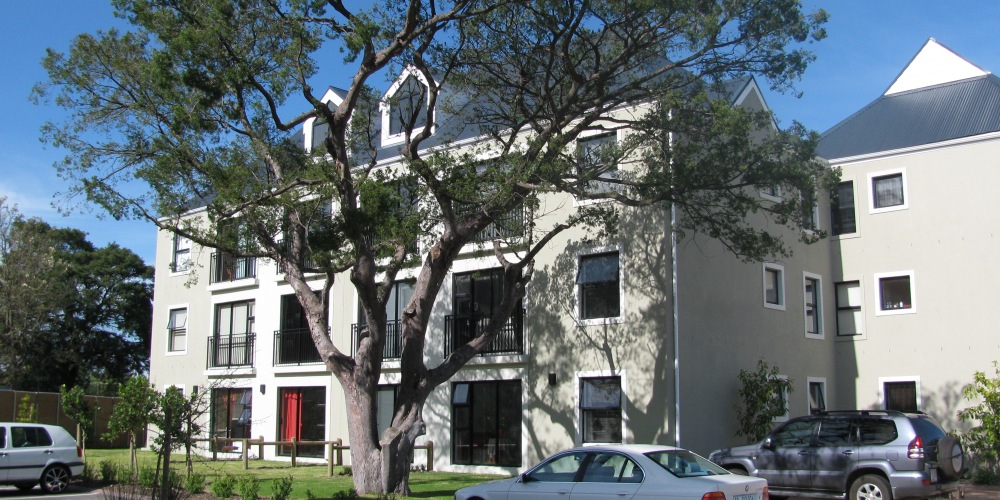 SANDYLANDS APARTMENTS - Zevdevco